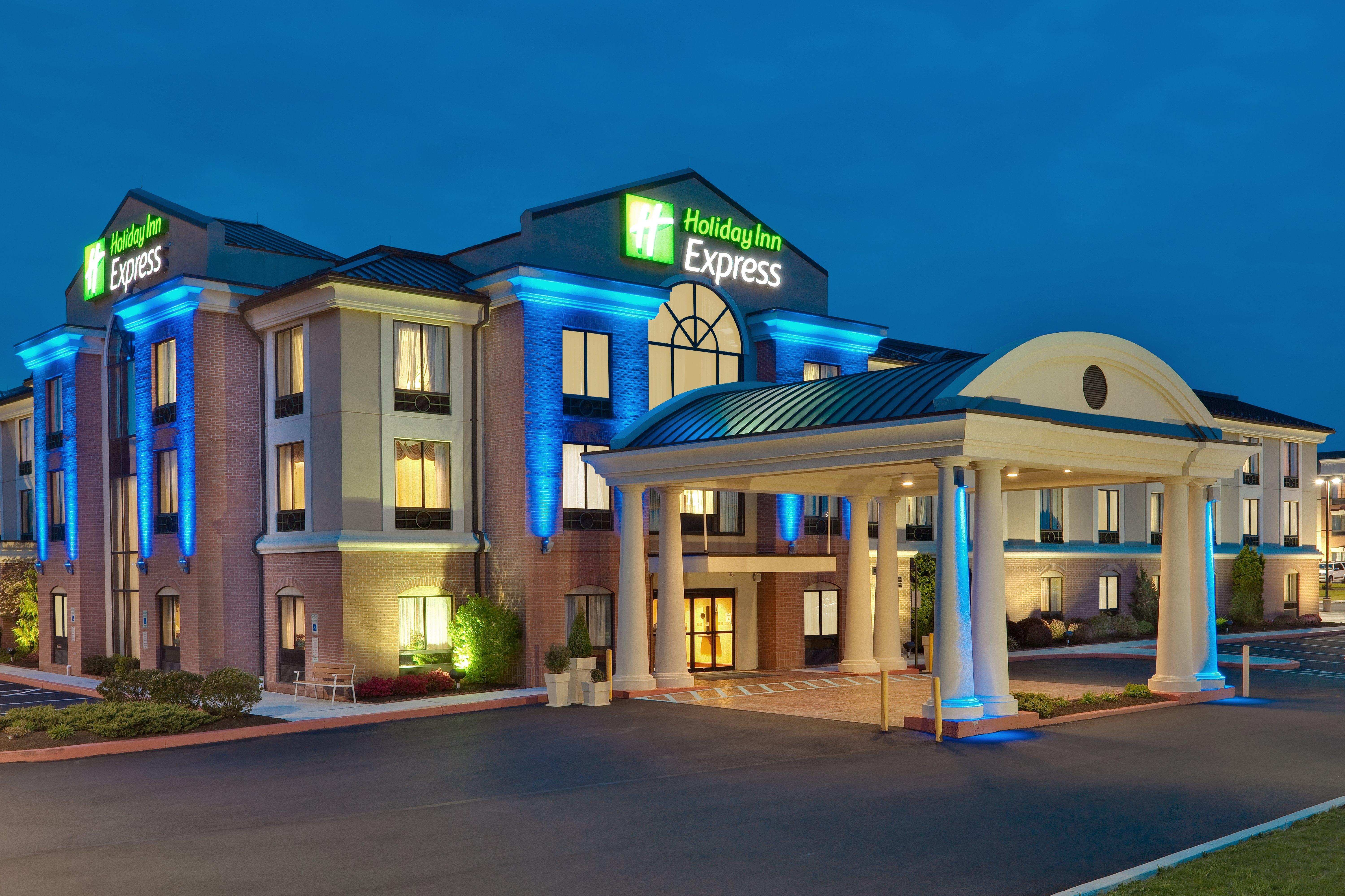 Holiday Inn Express And Suites - Quakertown, An Ihg Hotel Exterior foto